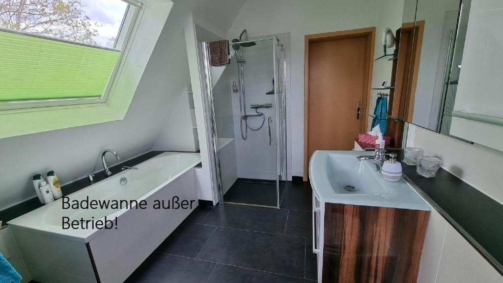 Ferienwohnung Am Park Leipzig Bagian luar foto