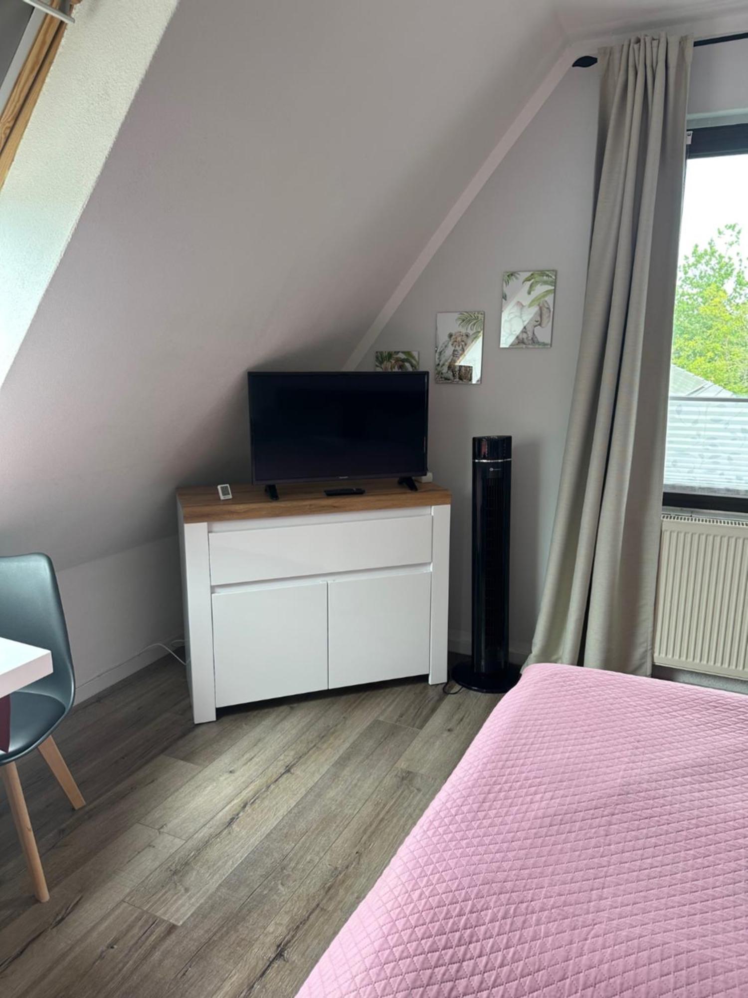 Ferienwohnung Am Park Leipzig Bagian luar foto