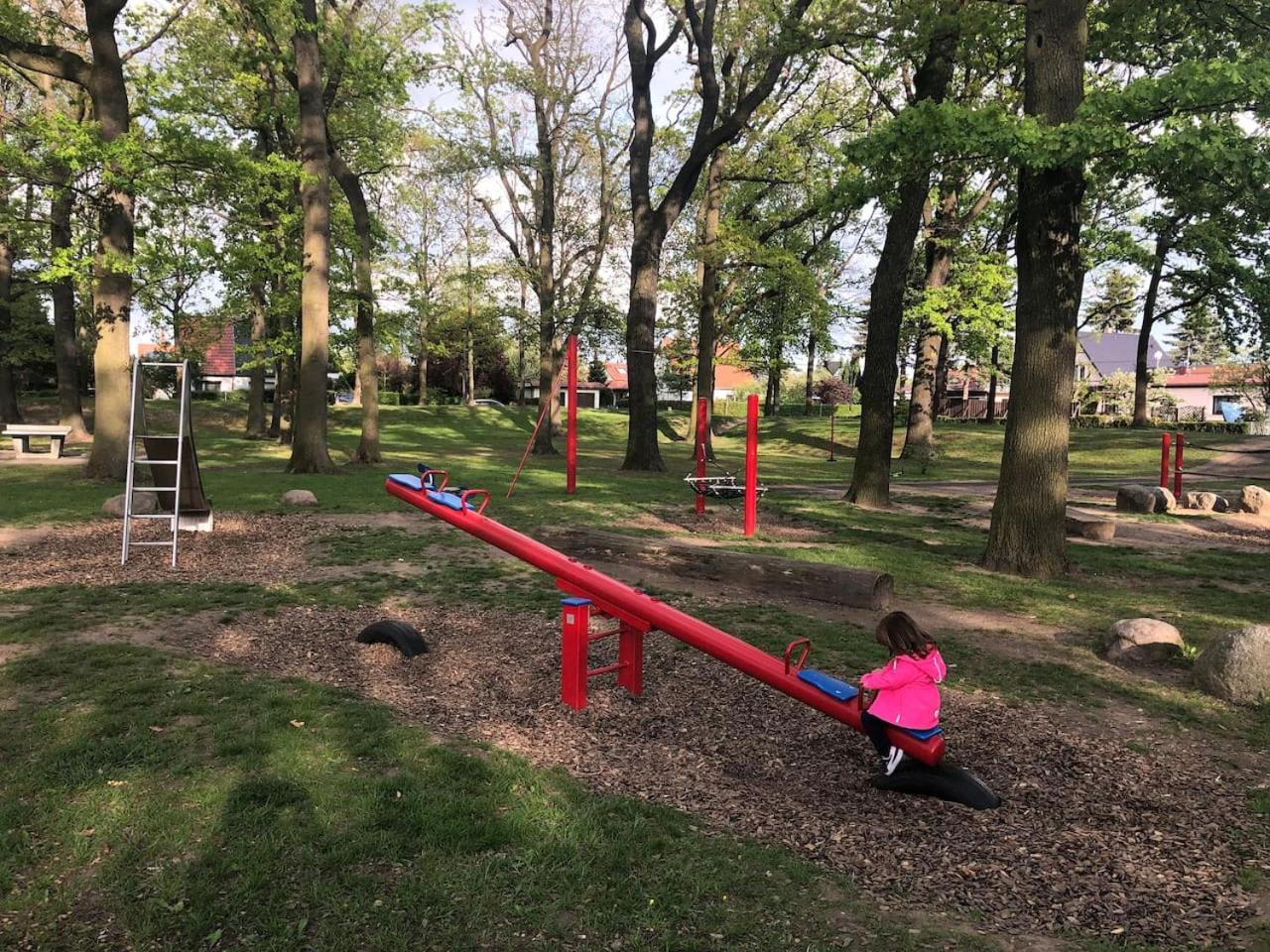 Ferienwohnung Am Park Leipzig Bagian luar foto